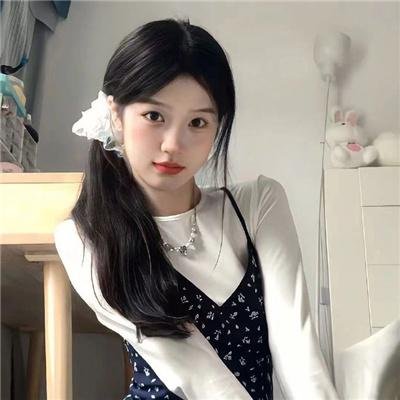 校草是女生